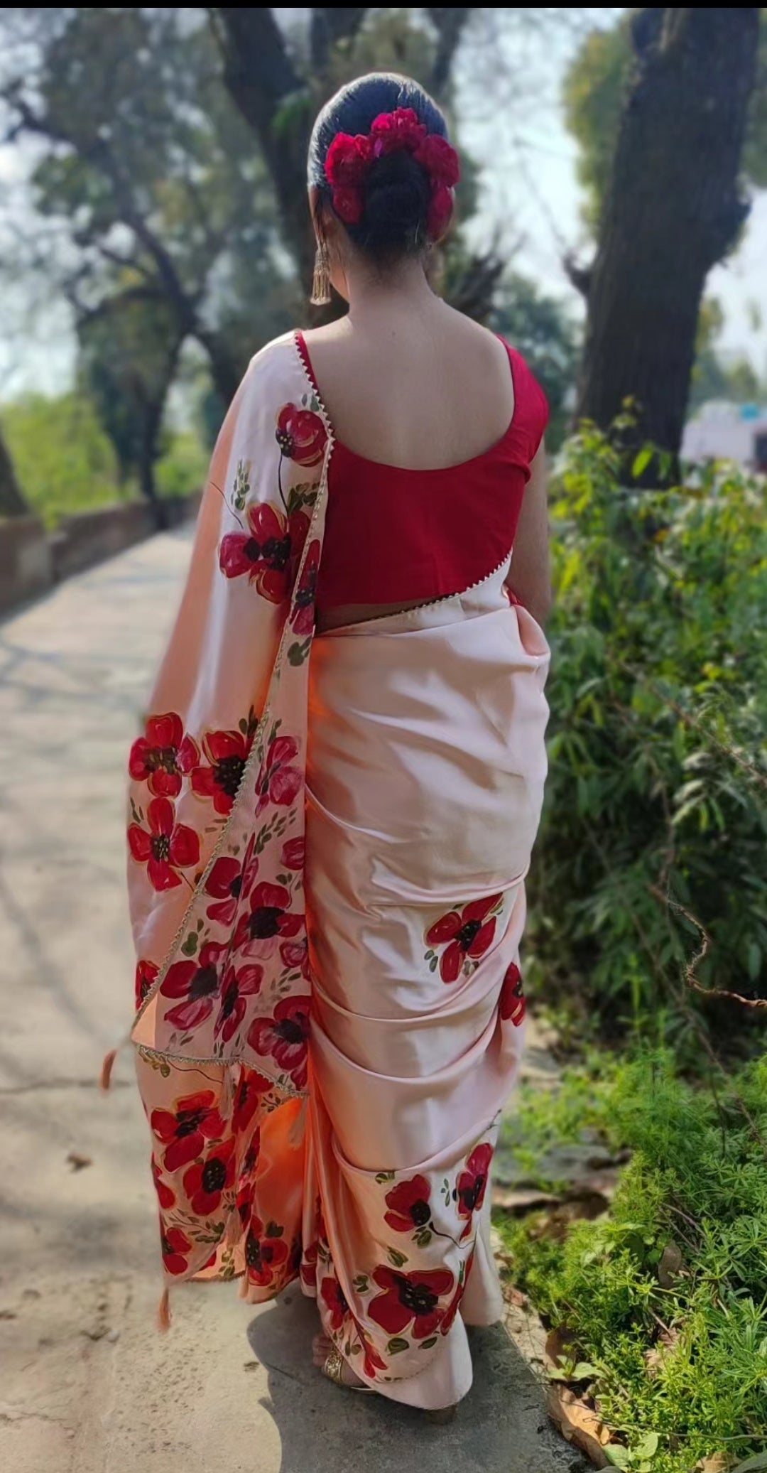 Peach Hand-painted silk saree with  poppies flowers