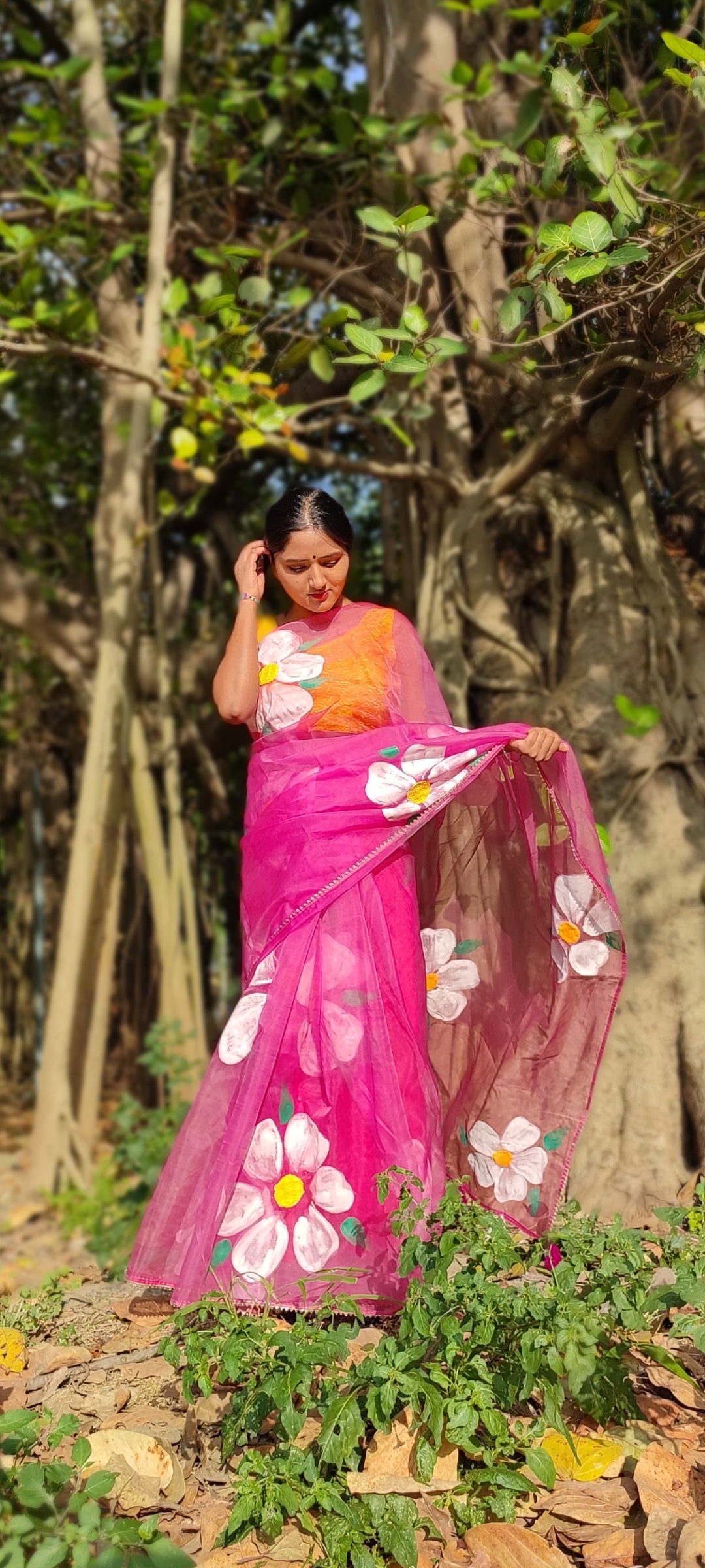 Mergentta Handpainted organza saree