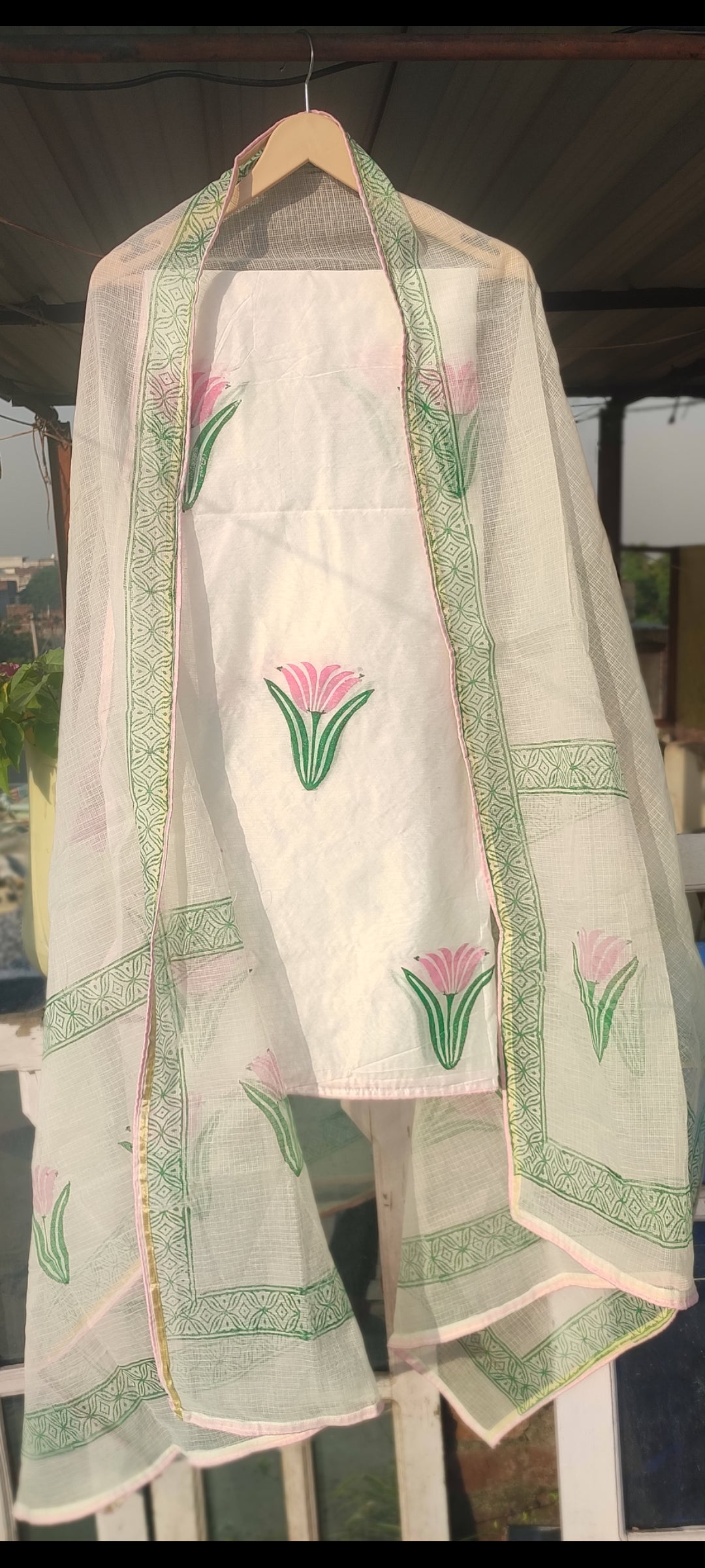 Hand block  pink Tulip chanderi silk salwaar suit