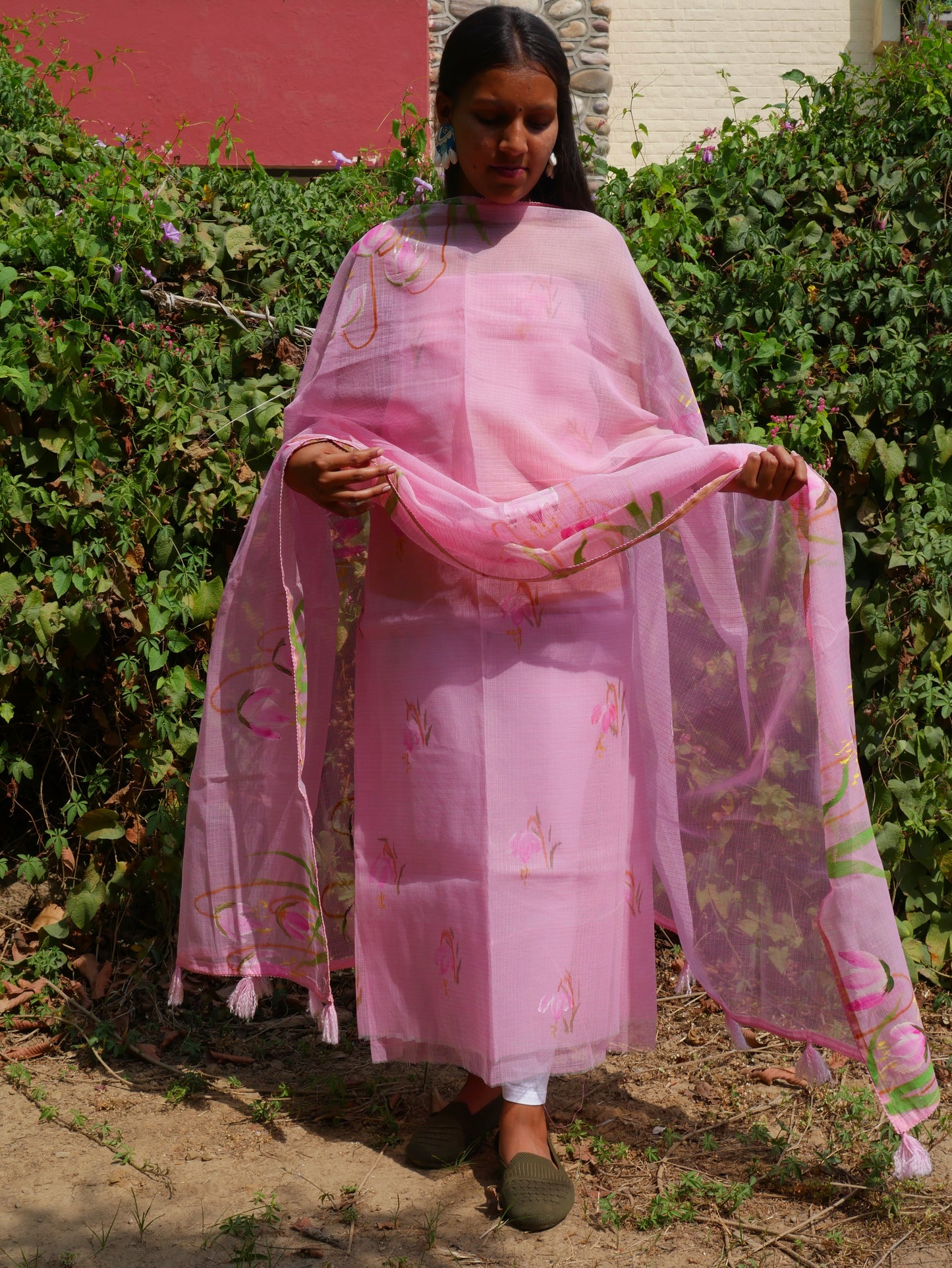 Hand painted  pink blossoms flower on kota doria.
