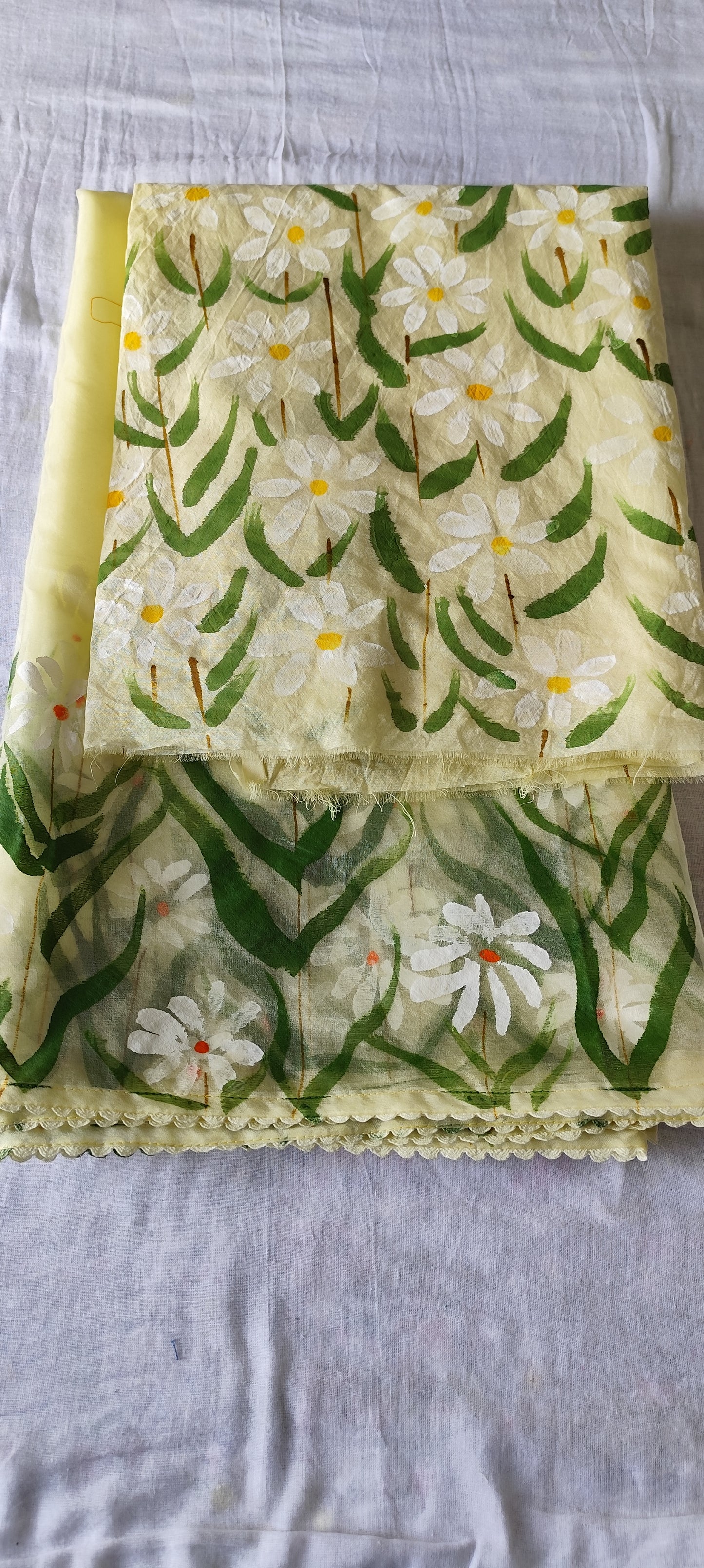 Pista green Handpainted white motifs on chanderi and organza dupatta.